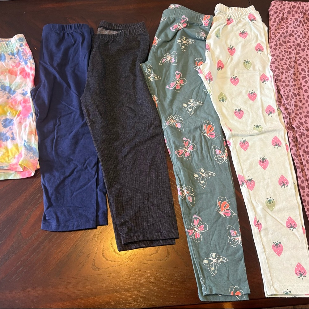 Cat & Jack Bundle of bottoms size 10/12.